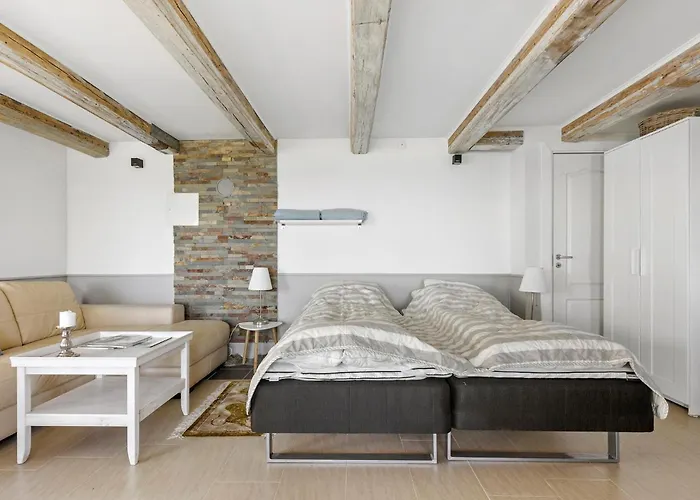 Сasa de vacaciones In With Kitchen Allinge-Sandvig