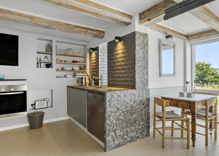 In With Kitchen * Allinge-Sandvig