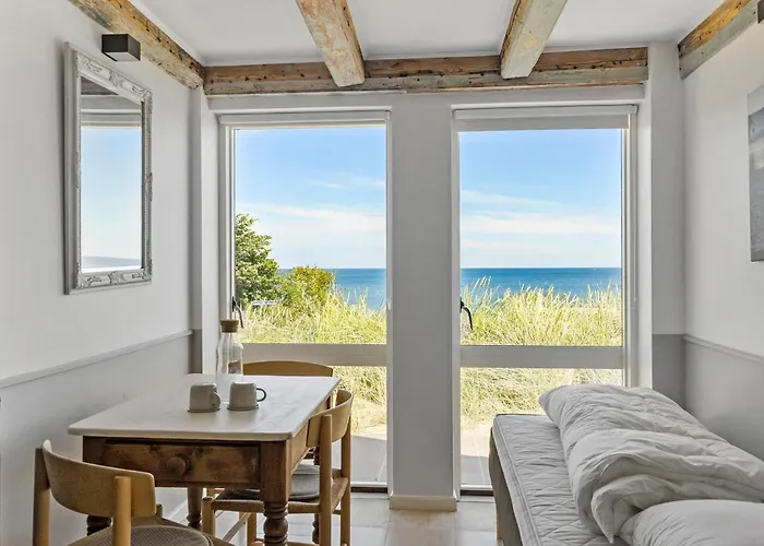 Feriehus In With Kitchen